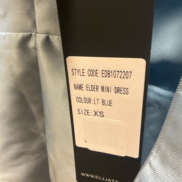 Elliatt Elder Embellished Minidress in Blue size XS  NWT Flaw noted!! - Picture 6 of 6